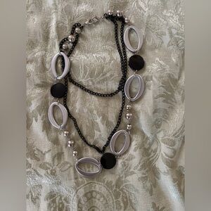 💗Multi-Chain Black and Silver Necklace with Oval Links 💗= 10/$20 bundle